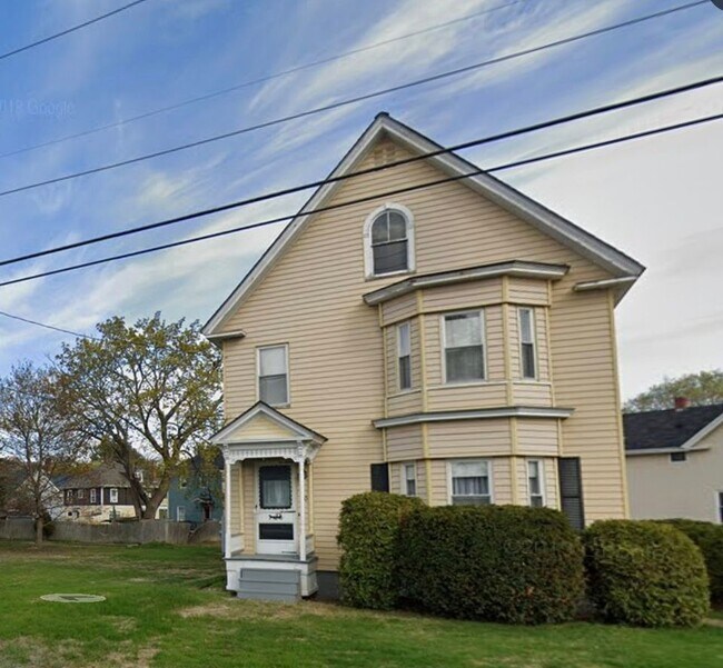 Primary Photo - 170 Stillwater Ave