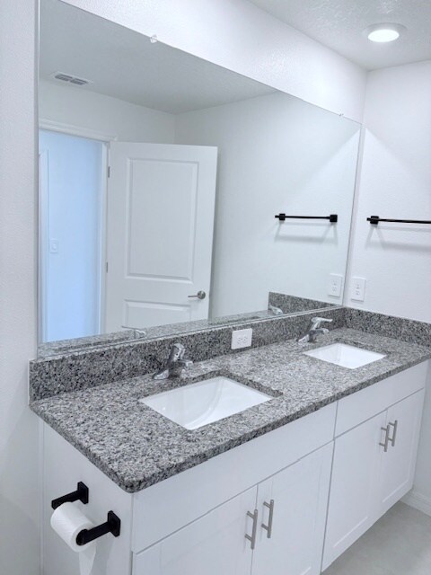 Building Photo - 10178 Honey Hammock Way