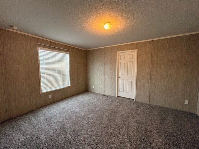 Building Photo - 180 W Orleans Ct