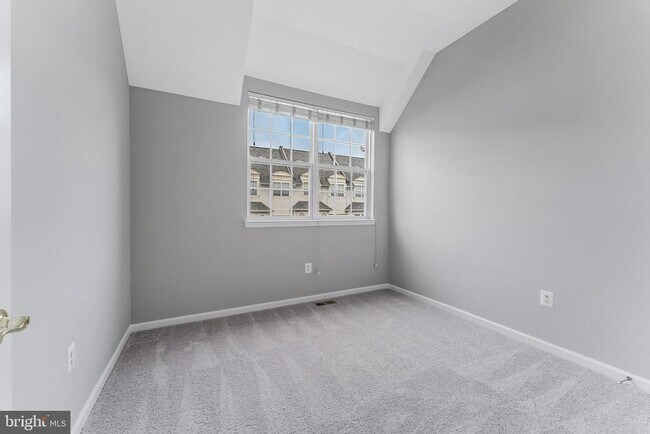 Building Photo - 14571 Marlow Street