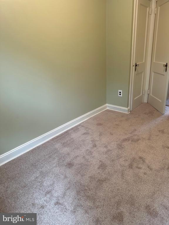 Building Photo - 2308 Highland Ave