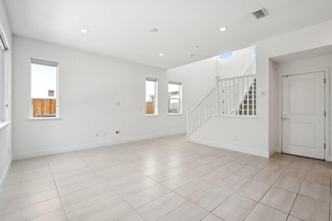 Building Photo - 1363 S Shields Ave