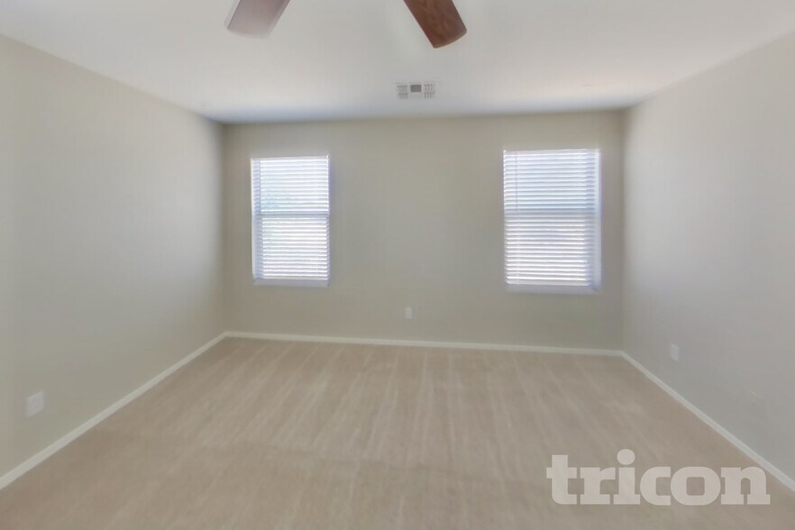 Building Photo - 2626 W Spencer Run