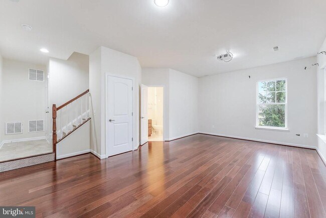 Building Photo - 25367 Wakestone Park Terrace