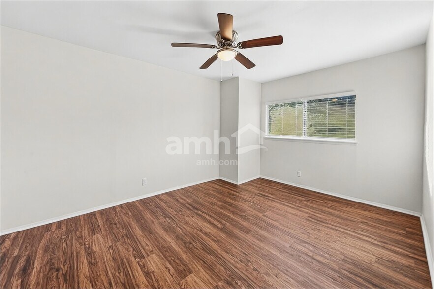 Building Photo - 2803 Woodline St