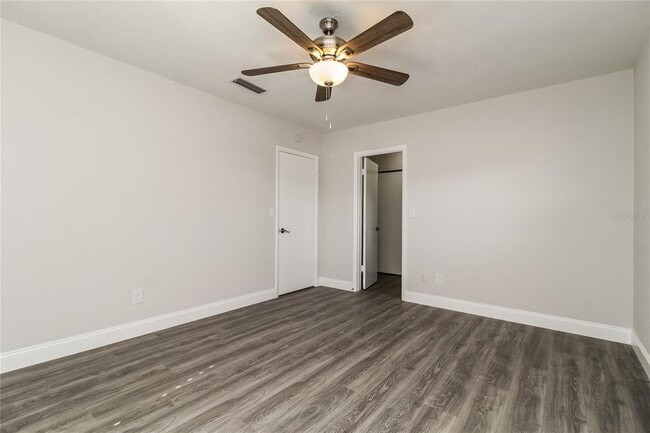 Building Photo - 820 N Florida Ave