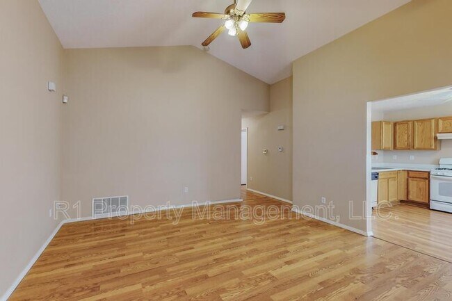 Building Photo - 10728 Hatch Dr NW
