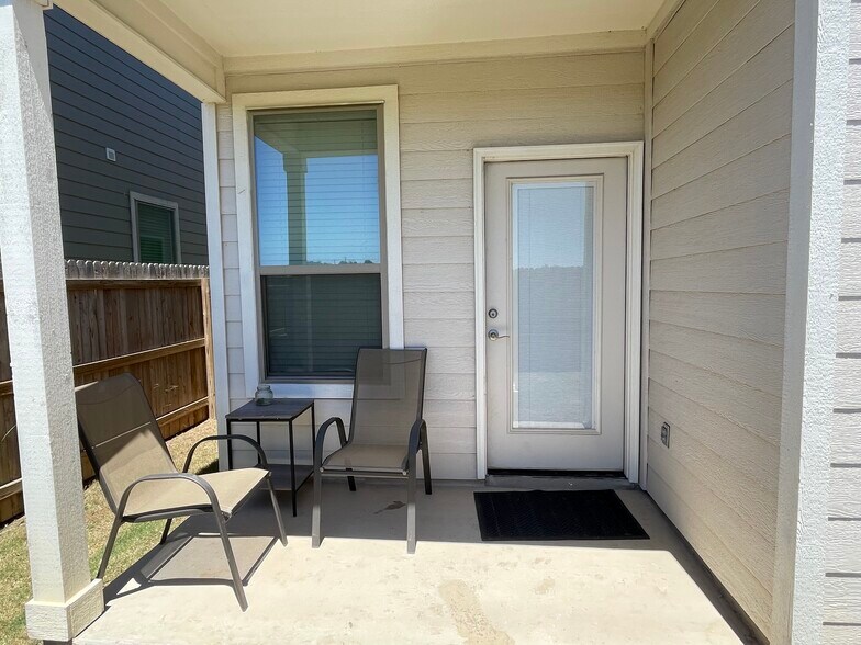 Patio - 7511 Gramercy Way