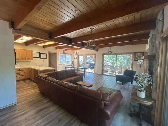 Building Photo - 1287 Sand Canyon Ct