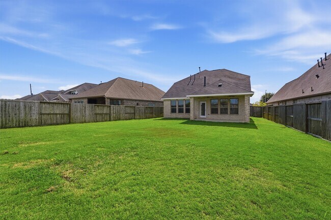 Building Photo - 2539 Lilac Point Ln