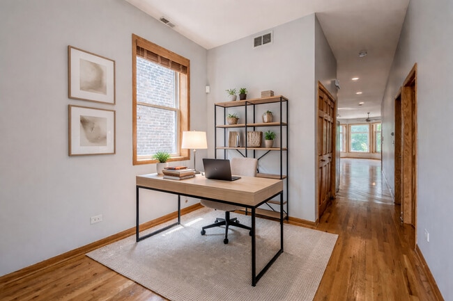 Building Photo - 4839 S Forrestville Ave