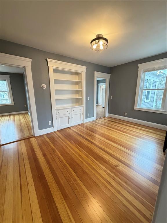 Building Photo - 87 Maple Ave