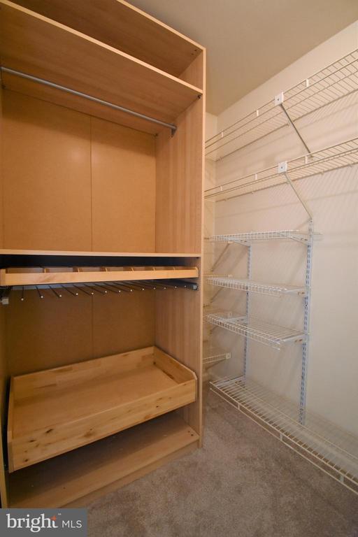 Building Photo - 5821 Inman Park Cir