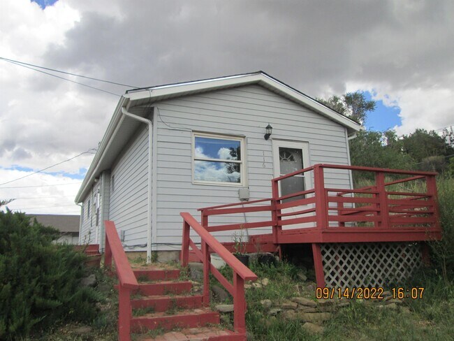 Building Photo - 116 S Burlington St