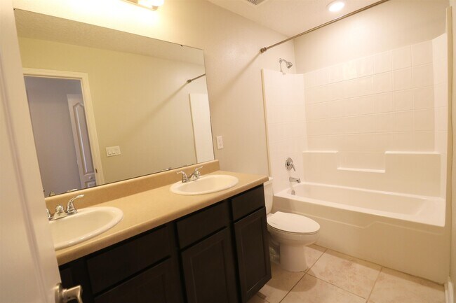 Building Photo - 554 Tumbled Stone Wy