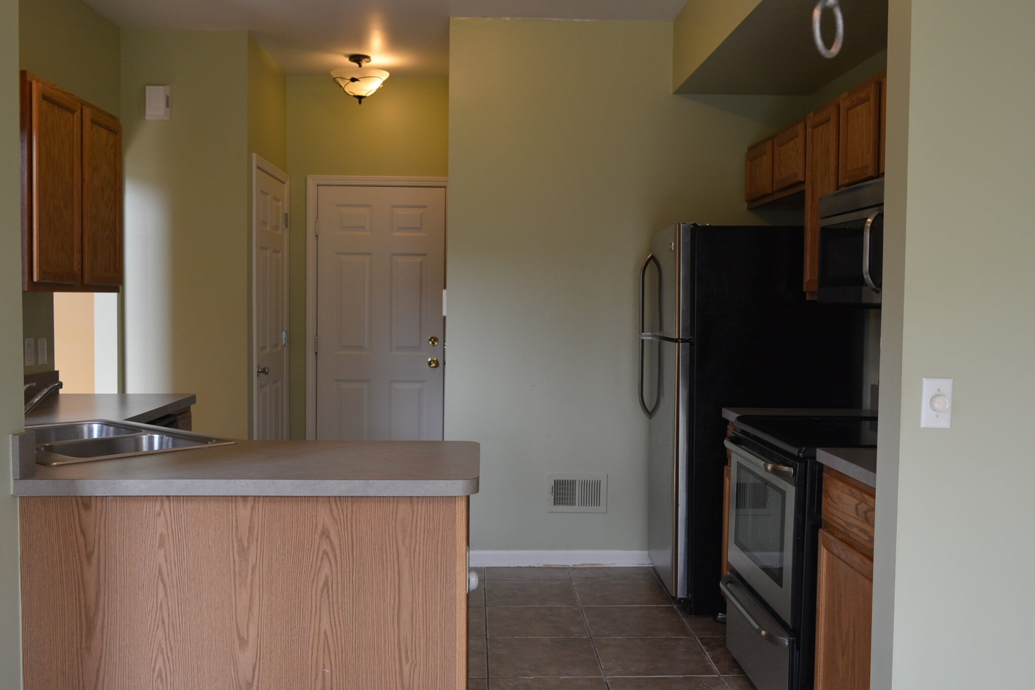 Building Photo - 26647 Kirkway Dr