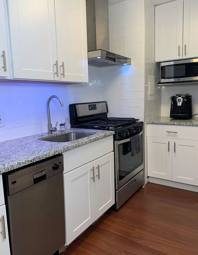 Building Photo - 25735 Lorain Rd