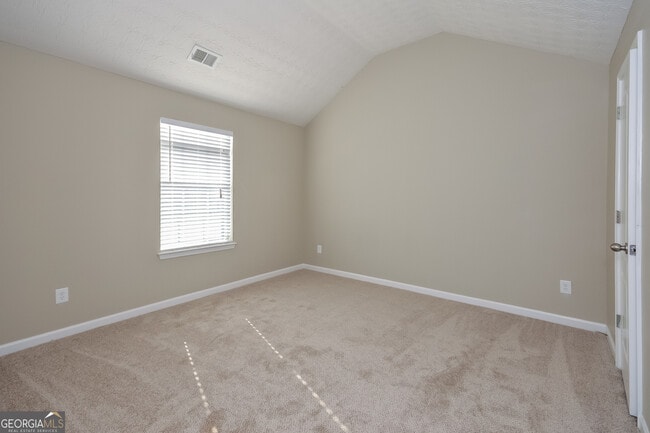 Building Photo - 7641 Garnet Dr