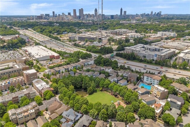 Building Photo - 183 Cleveland St SE