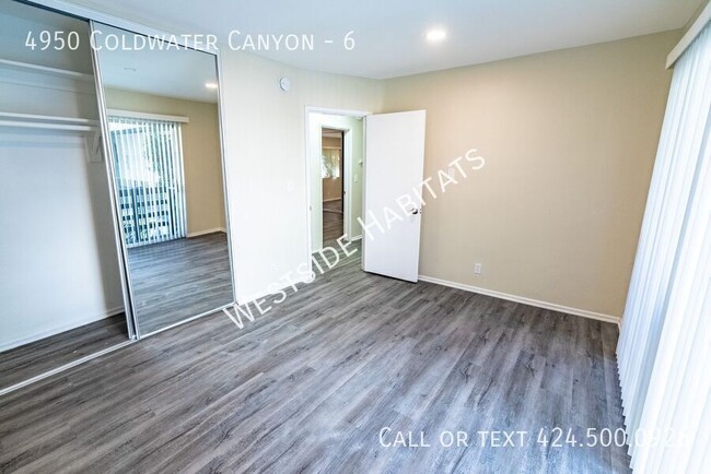 Building Photo - 4950 Coldwater Canyon Ave