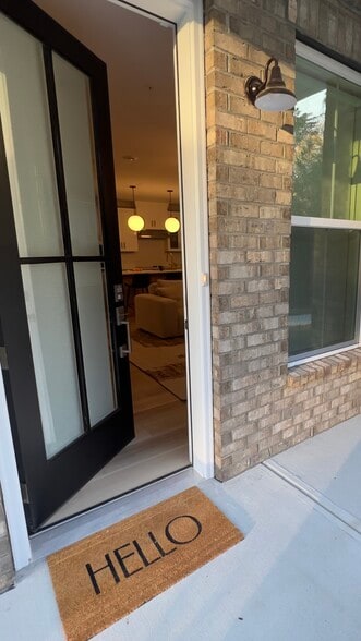 Primary Photo - 11548 Helmond Way