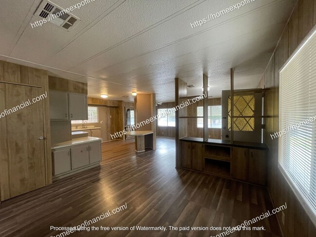 Building Photo - Nice Home For Rent