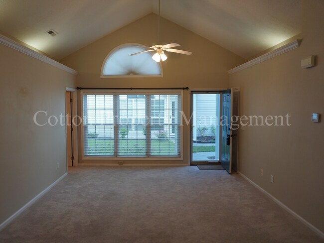 Building Photo - 4604 Song Sparrow Ct