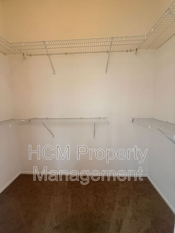 Building Photo - 1237 S Country Glen Way