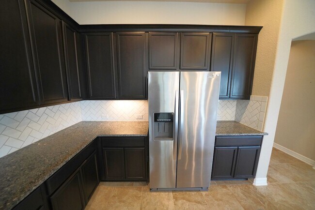 Building Photo - Wonderful Buffalo Crossing Rental in Cibol...