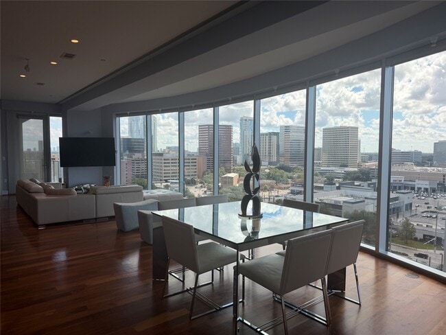 Building Photo - 1600 Post Oak Blvd