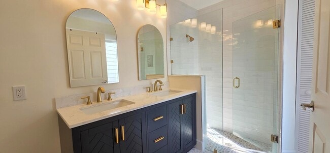 Building Photo - 13150 Green Finch Terrace