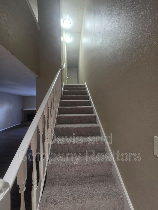 Building Photo - 3316 Caldera Blvd