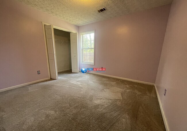 Building Photo - Newly UPDATED ranch in Lawrenceville