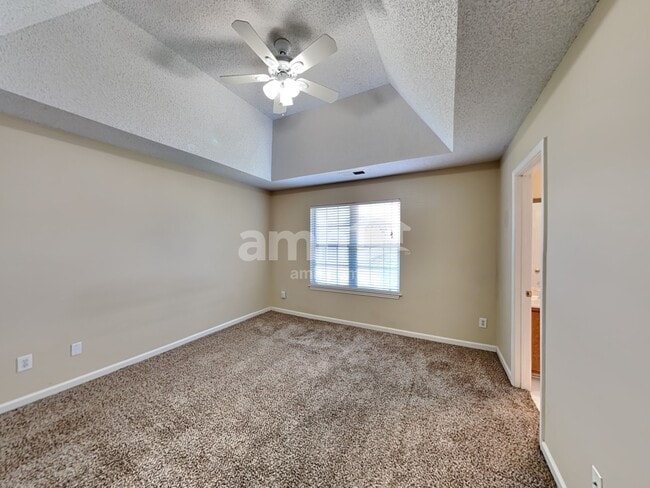 Building Photo - 4476 High Gate Ct NW
