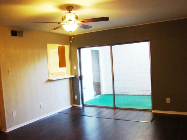 Building Photo - 505 Westcott St