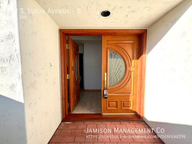 Building Photo - 107 S Lucia Ave