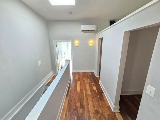 Building Photo - 3 Bedroom BEAUTIFUL HOME