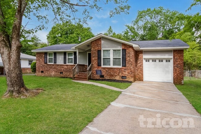 Building Photo - 2308 S Partridge Cir