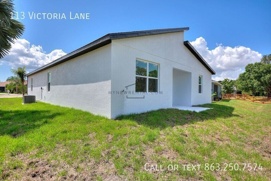 Building Photo - 113 Victoria Ln