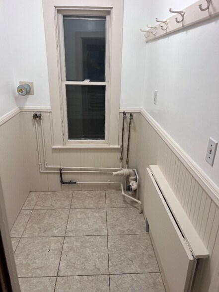 Building Photo - 56 Bouvier Ave