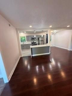 Building Photo - 644 Bantry Ln