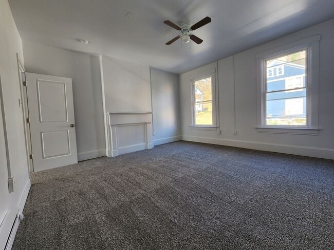 Building Photo - 1571 Tremont St