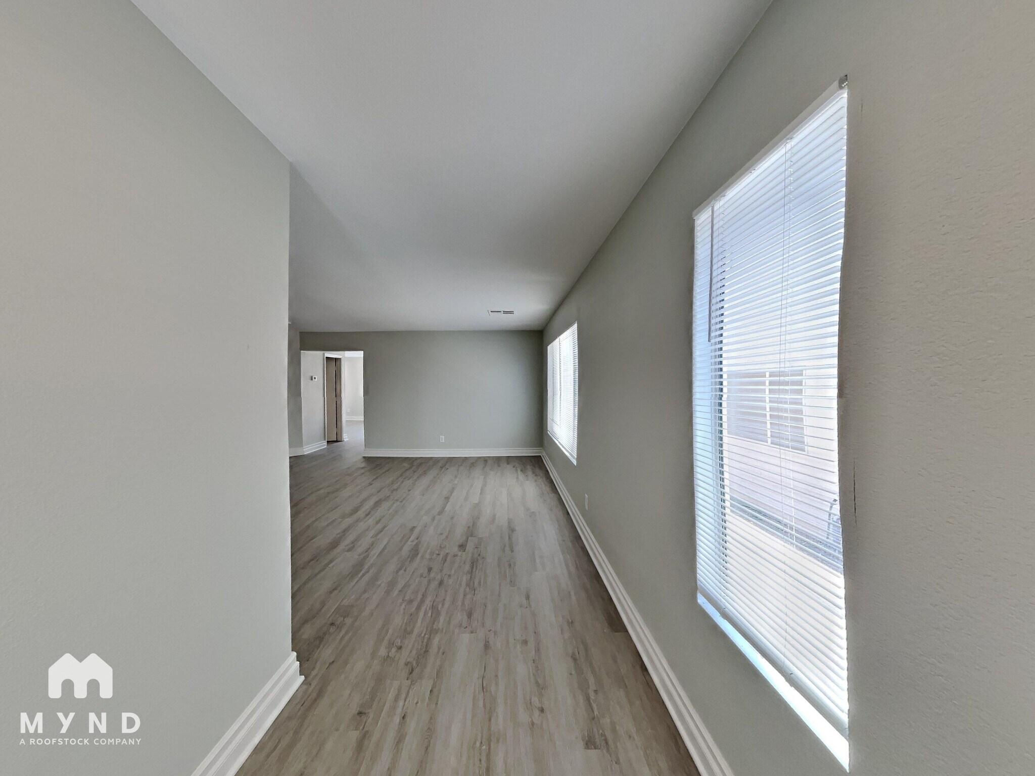Building Photo - 6271 Stone Hollow Ave