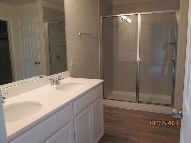 Building Photo - 128 Green Egret Wy
