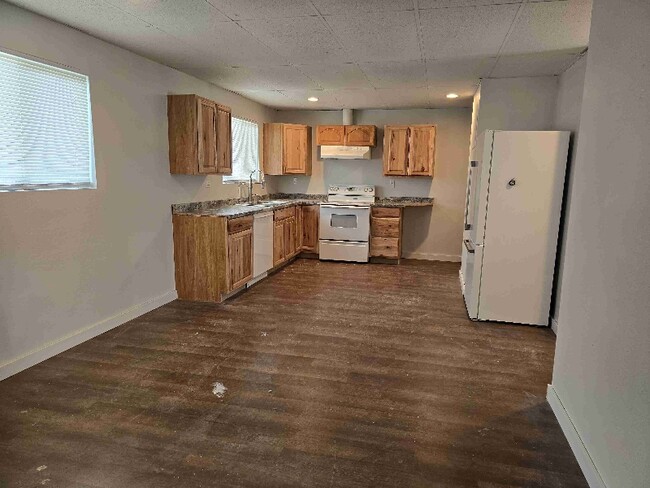 Building Photo - 673 Whittle Ln