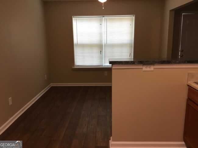 Building Photo - 4132 Ravenwood Ct