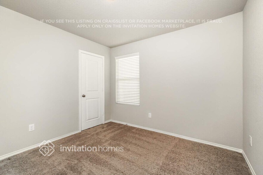 Building Photo - 13719 Bucket Way