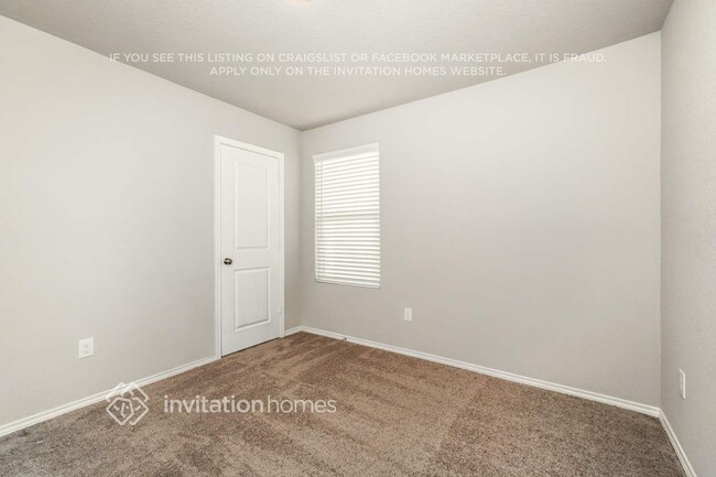 Building Photo - 13719 Bucket Way