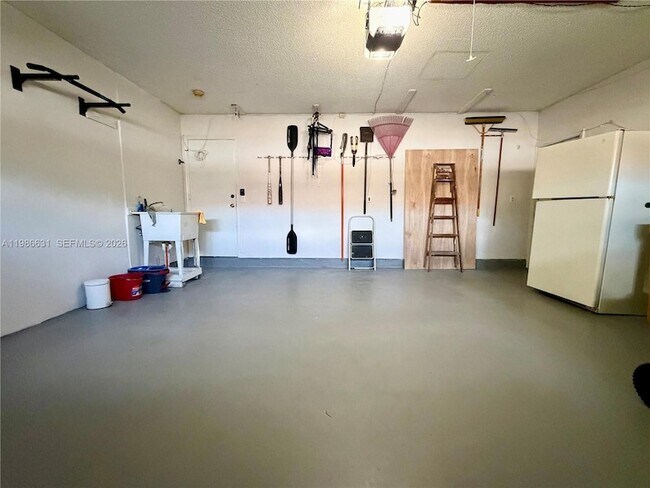 Building Photo - 12619 NW 11th Pl