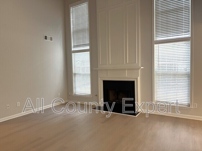 Building Photo - 4318 Shillham Ct